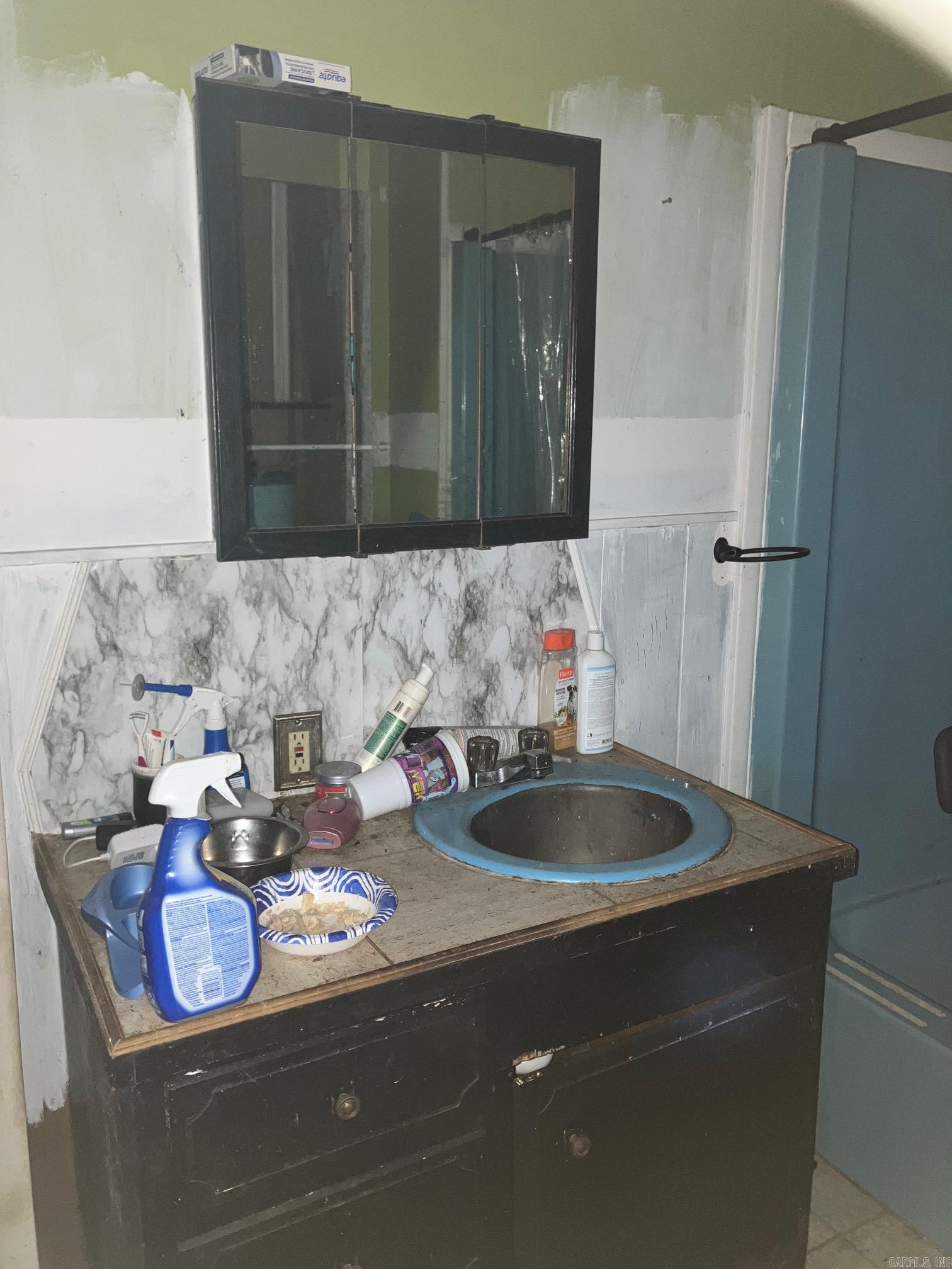 MENA ORIGINAL - Residential