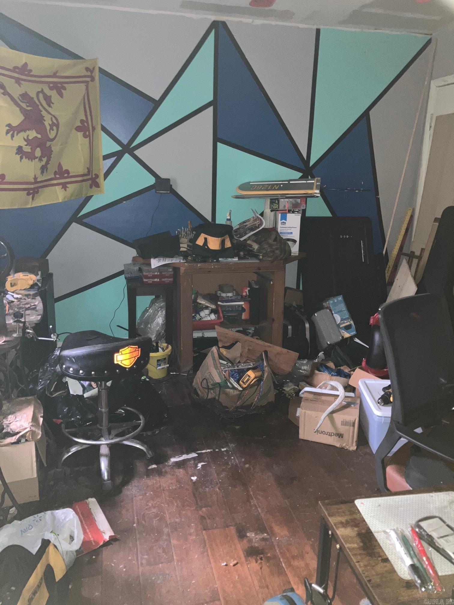 MENA ORIGINAL - Residential