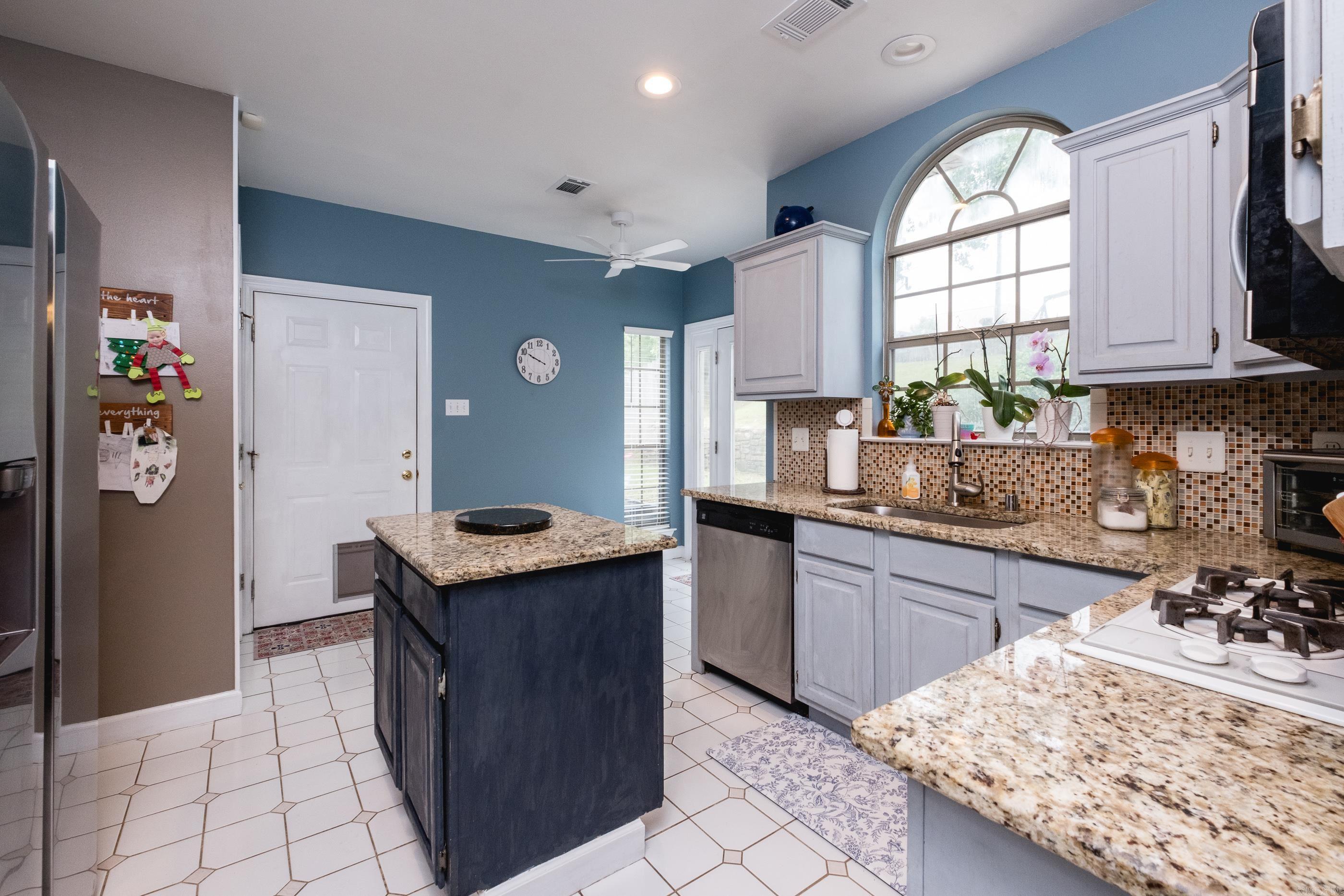 CHERRY CREEK ADDN - Residential