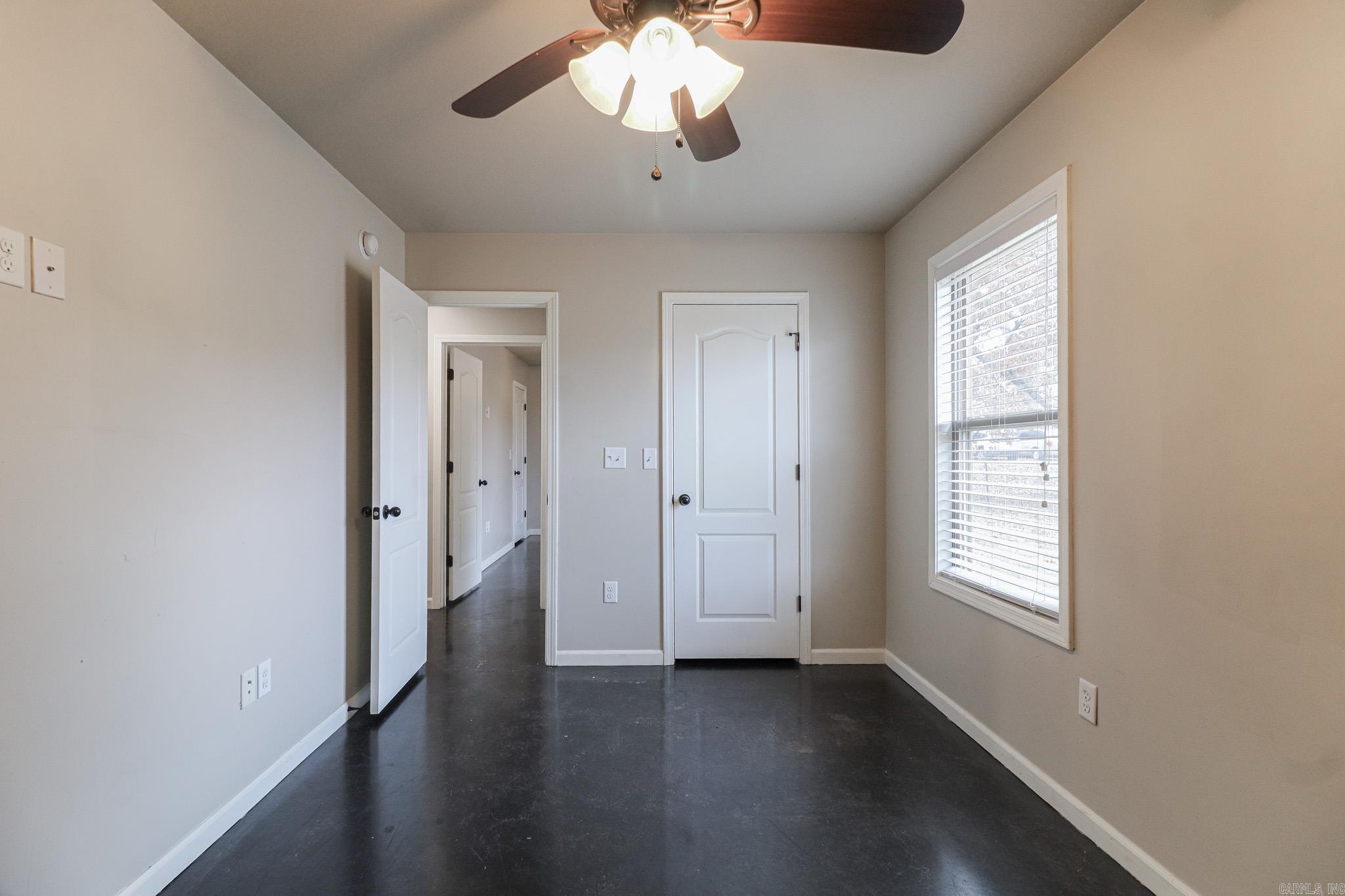 School Ridge - Residential