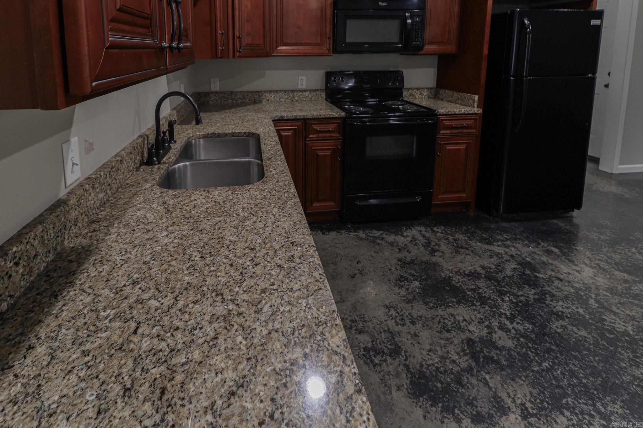 School Ridge - Residential