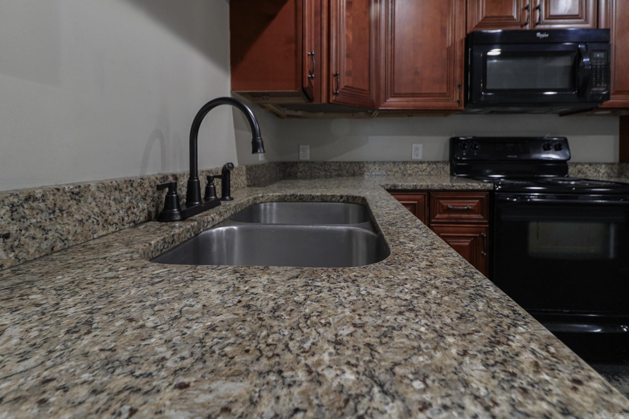 School Ridge - Residential