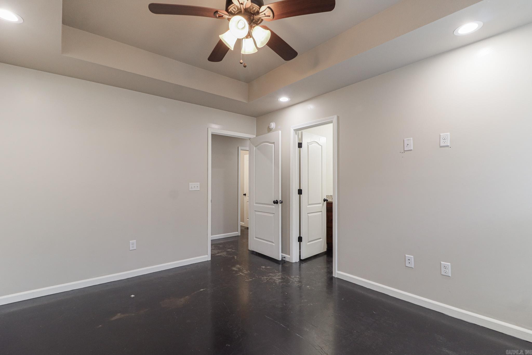 School Ridge - Residential