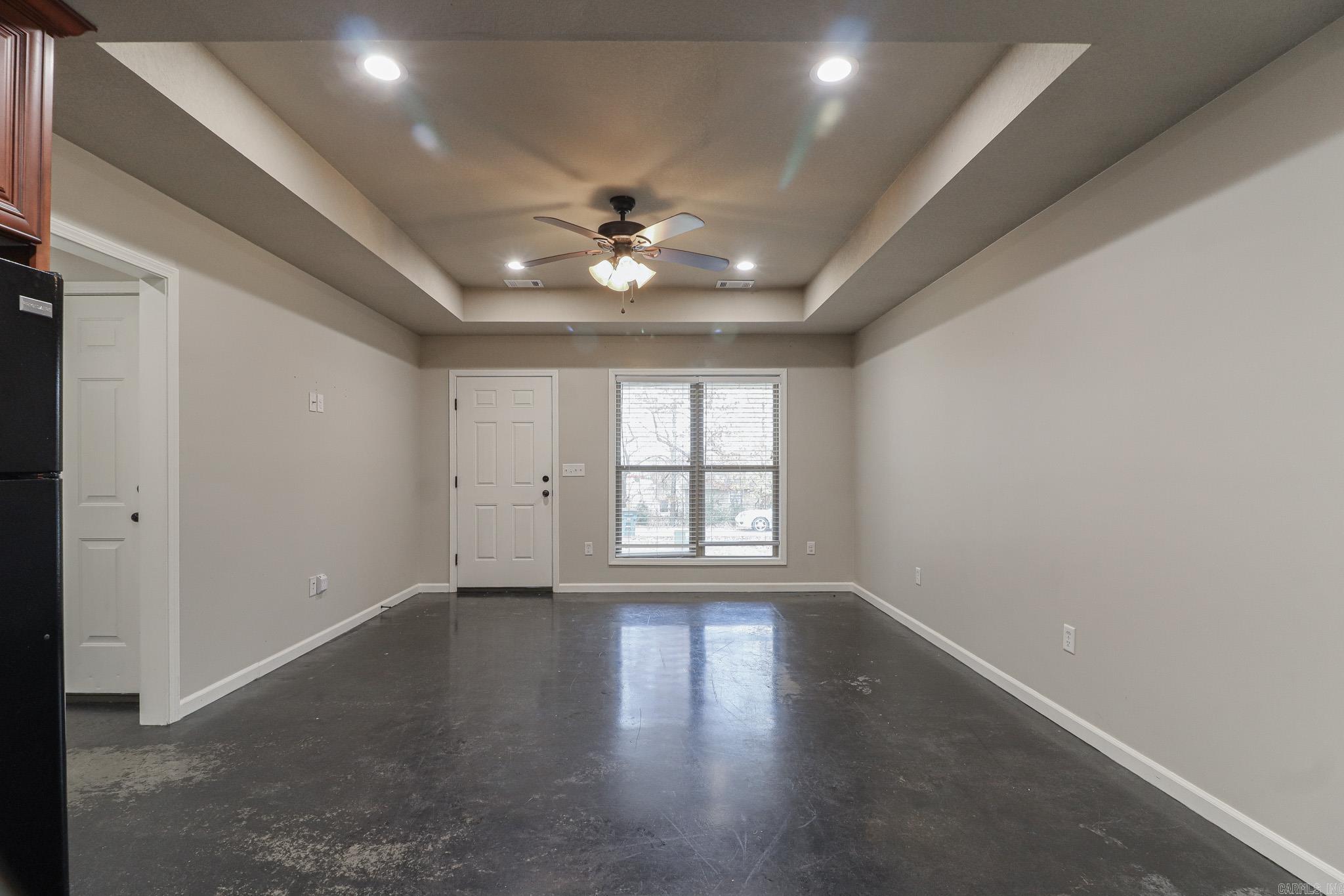 School Ridge - Residential