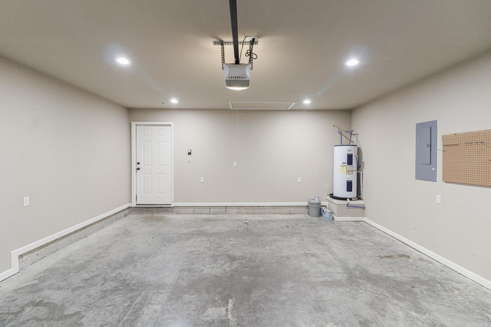 School Ridge - Residential