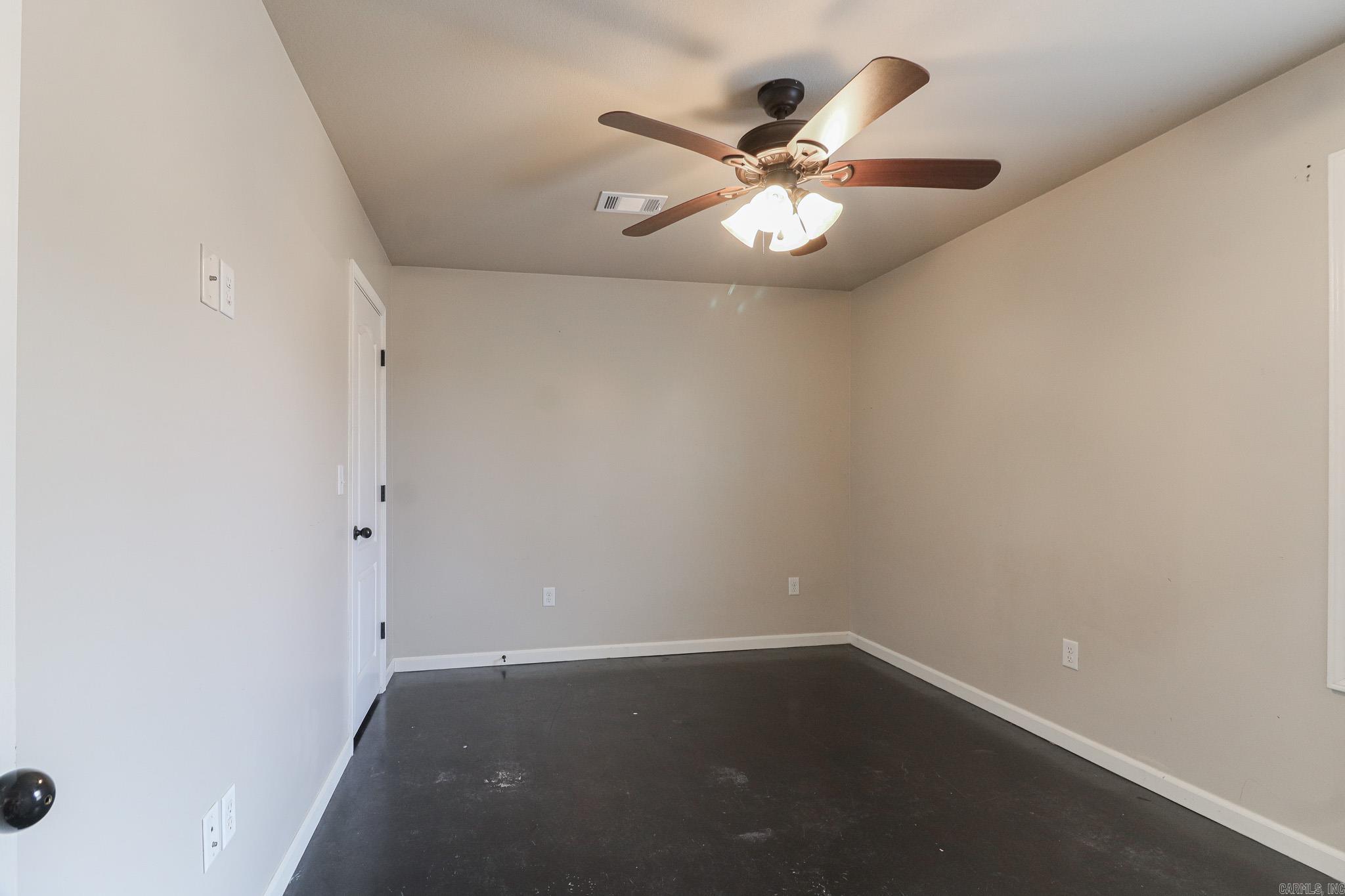 School Ridge - Residential