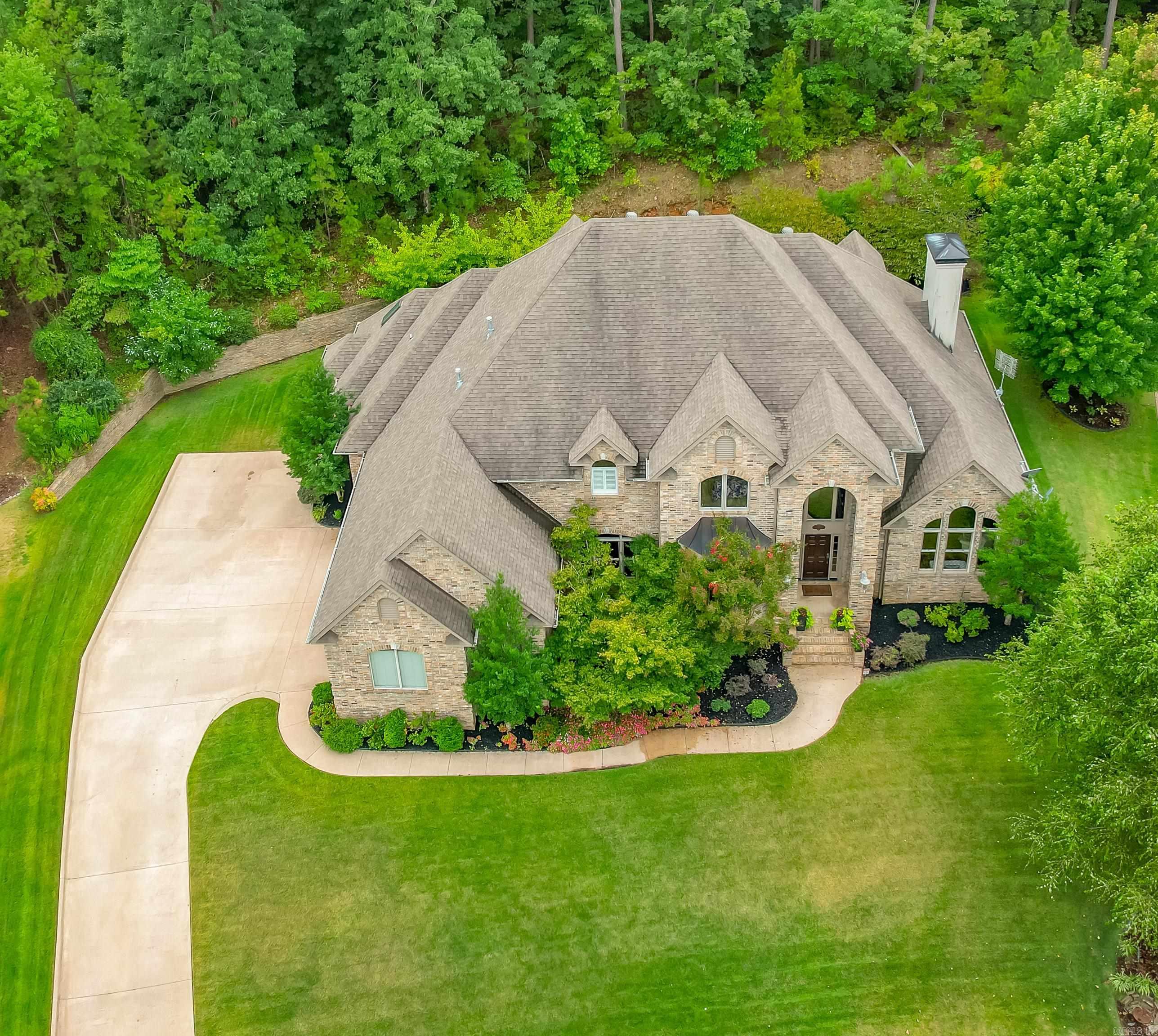 CHENAL VALLEY BELLE VALLEE THE M - Residential