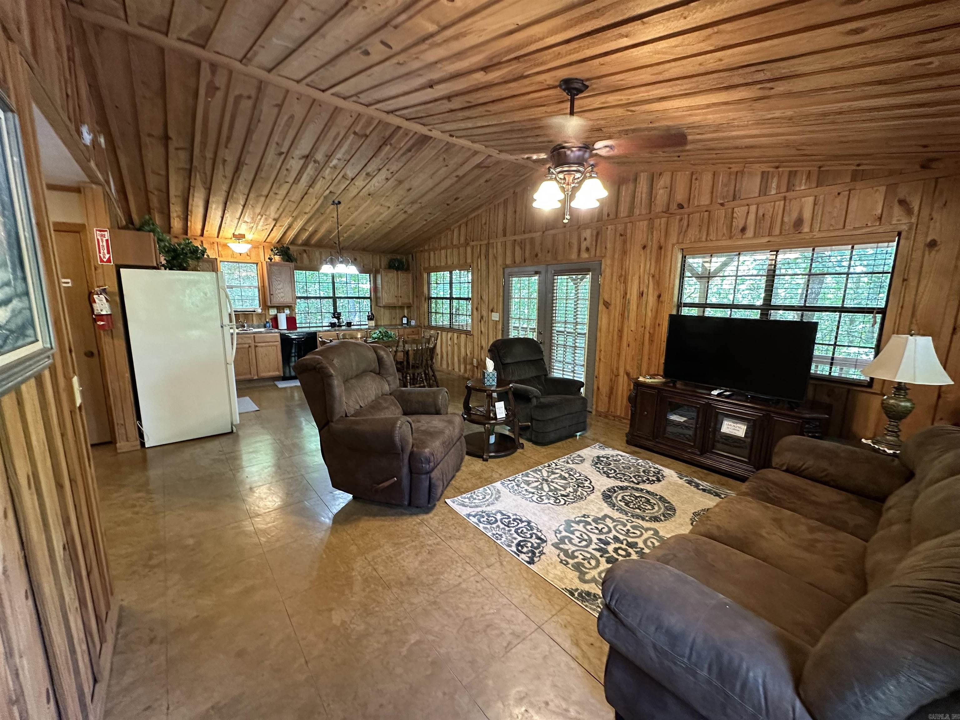 Mena Area - Residential