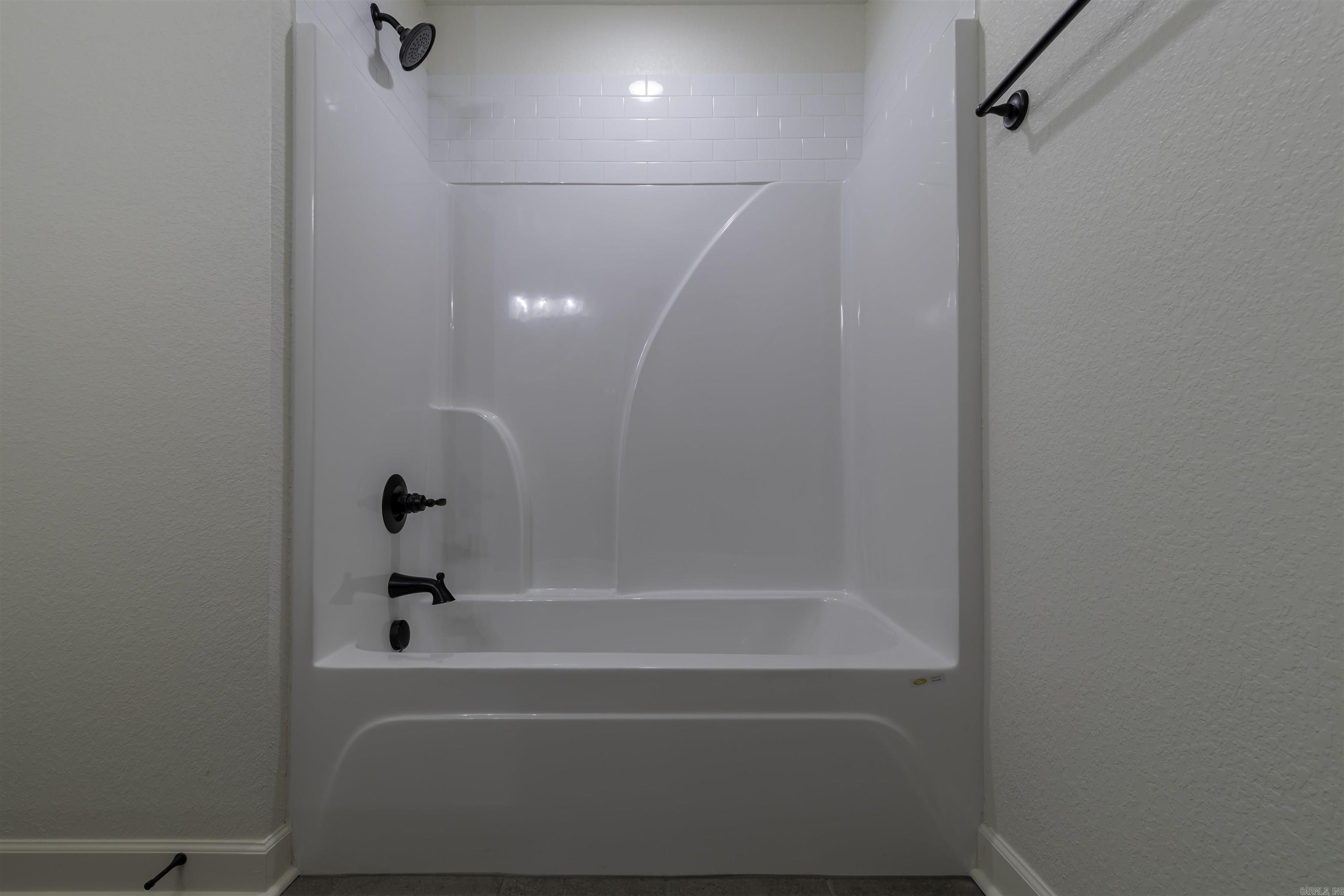 Autumbrook - Residential Lease