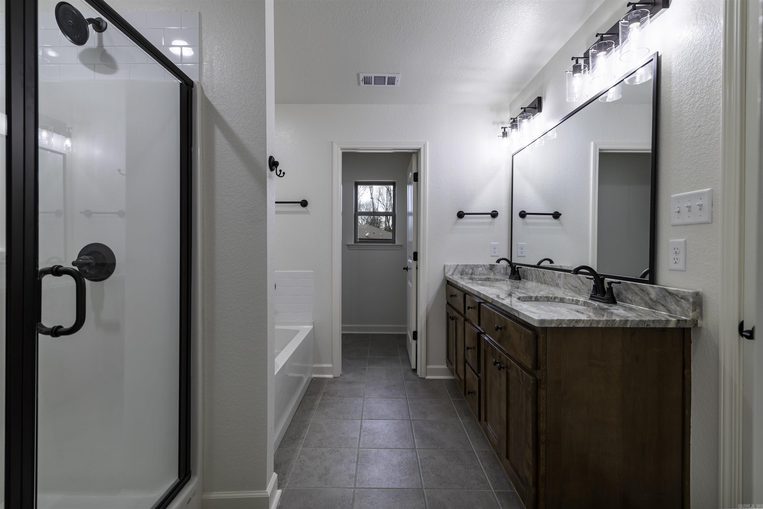 Autumbrook - Residential Lease