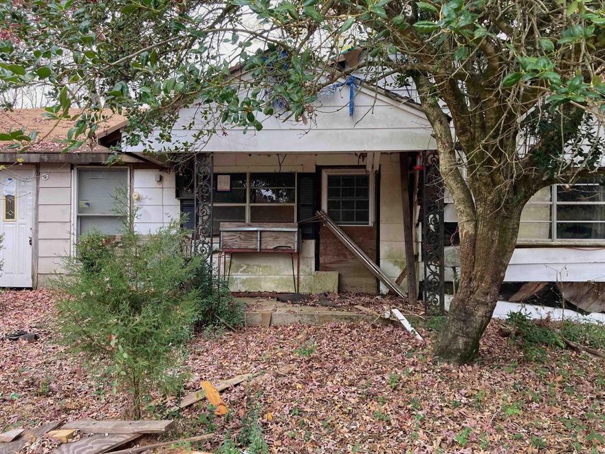 Looking for an investment property?  This 2 bedroom 1 bath home has lots of potential to flip and resell. There is a fireplace in the living room, and a one car garage. The house sits on 1.05 acres in the country.  House is being sold AS-IS.  Agents, see remarks.