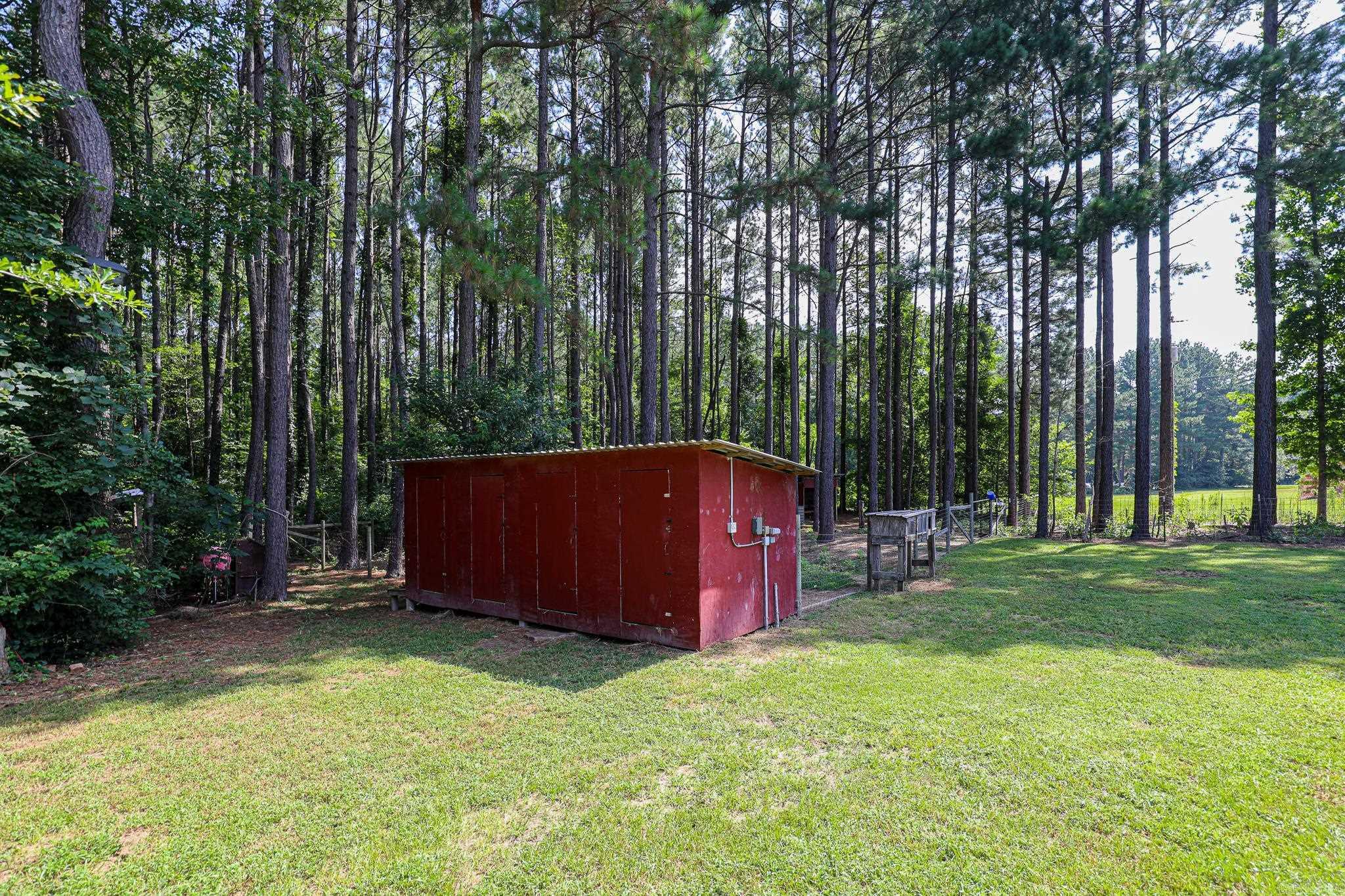 BRUSHY CREEK ESTATES - Residential