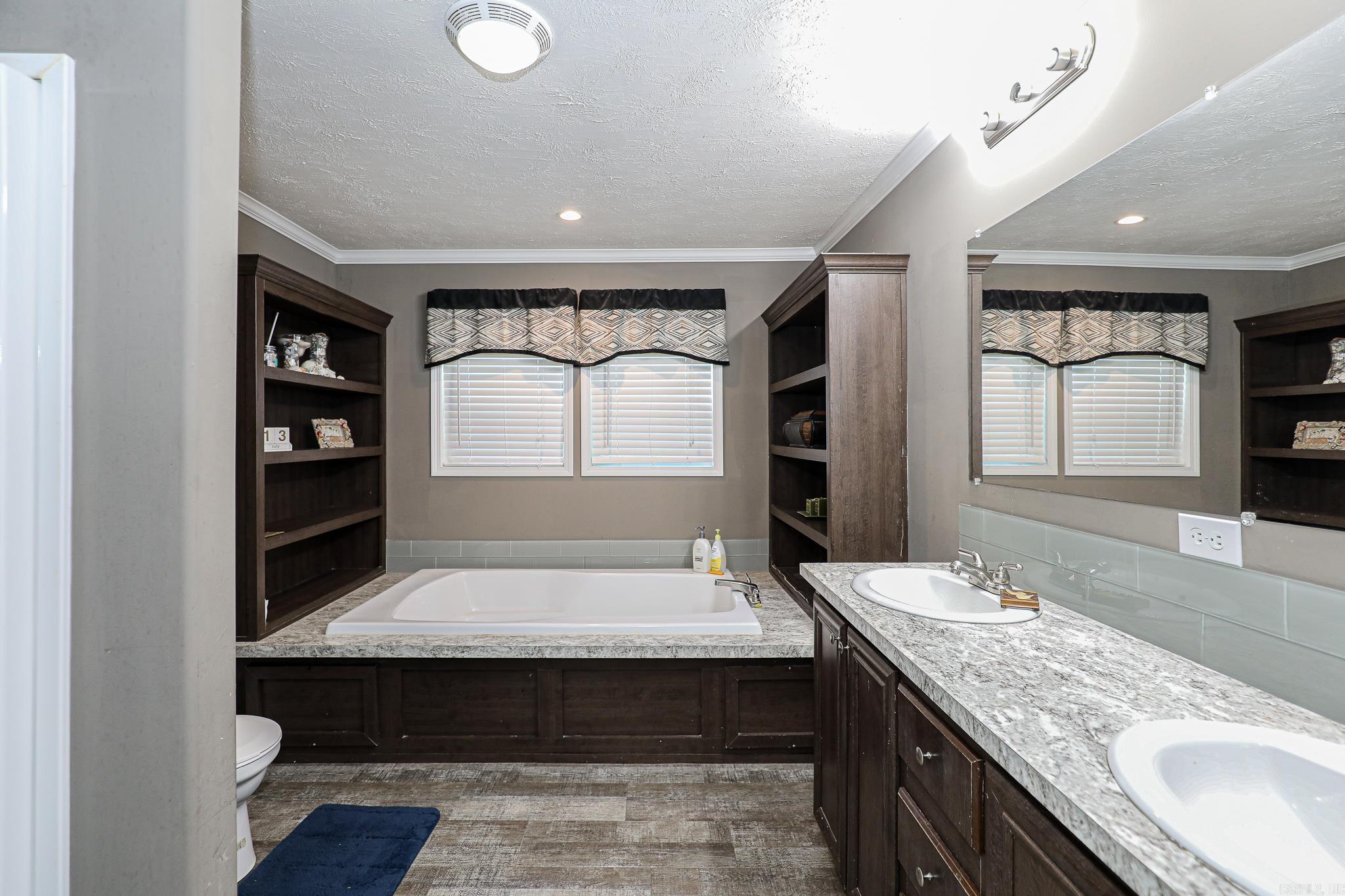 BRUSHY CREEK ESTATES - Residential