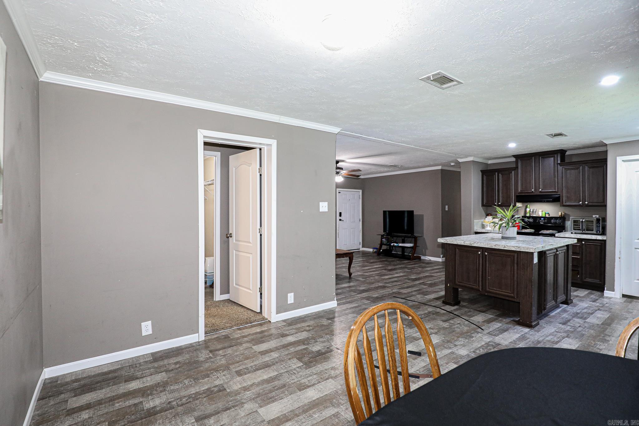 BRUSHY CREEK ESTATES - Residential