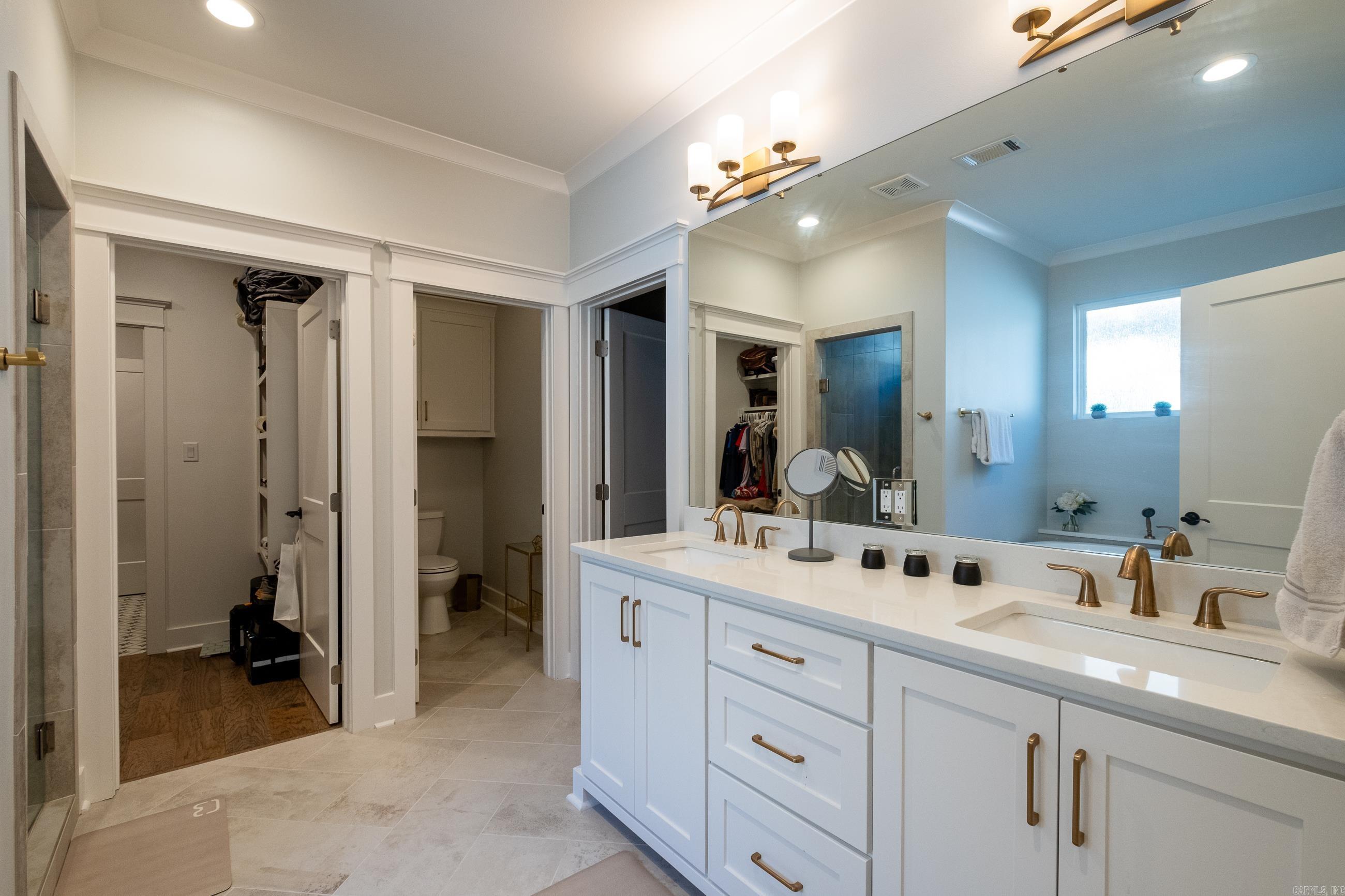 WILDWOOD PLACE - Residential