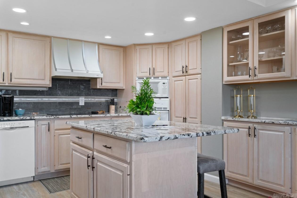 BEACON MANOR HPR - Residential