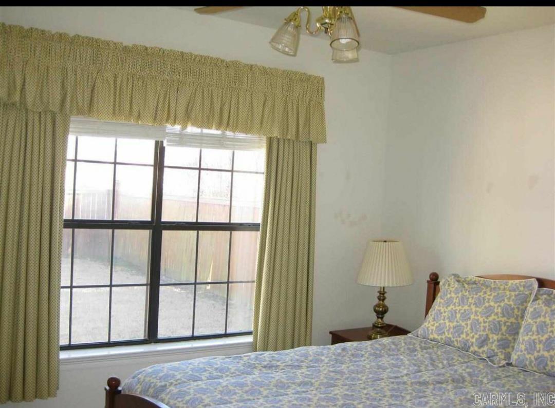 COUNTRY CLUB OF ARK THE - Residential