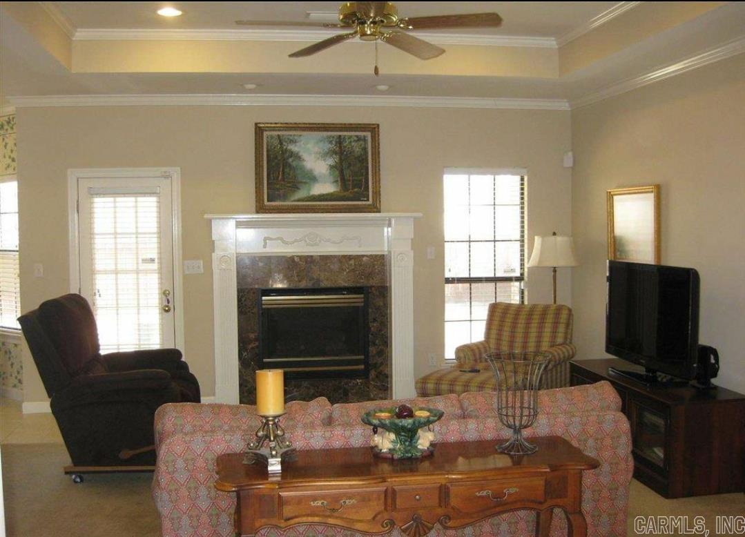 COUNTRY CLUB OF ARK THE - Residential