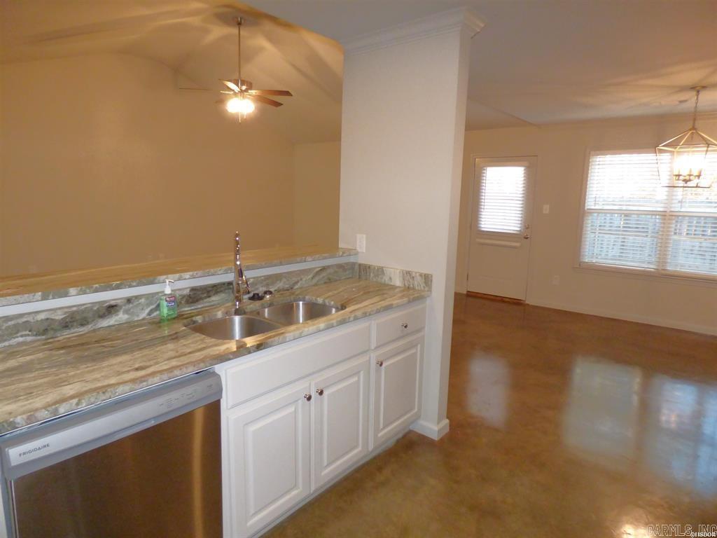 SILVER SPRINGS PH V - Residential