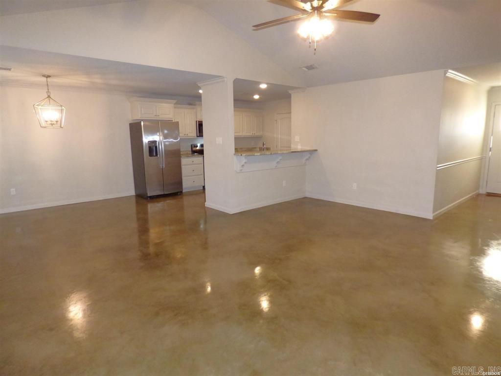 SILVER SPRINGS PH V - Residential