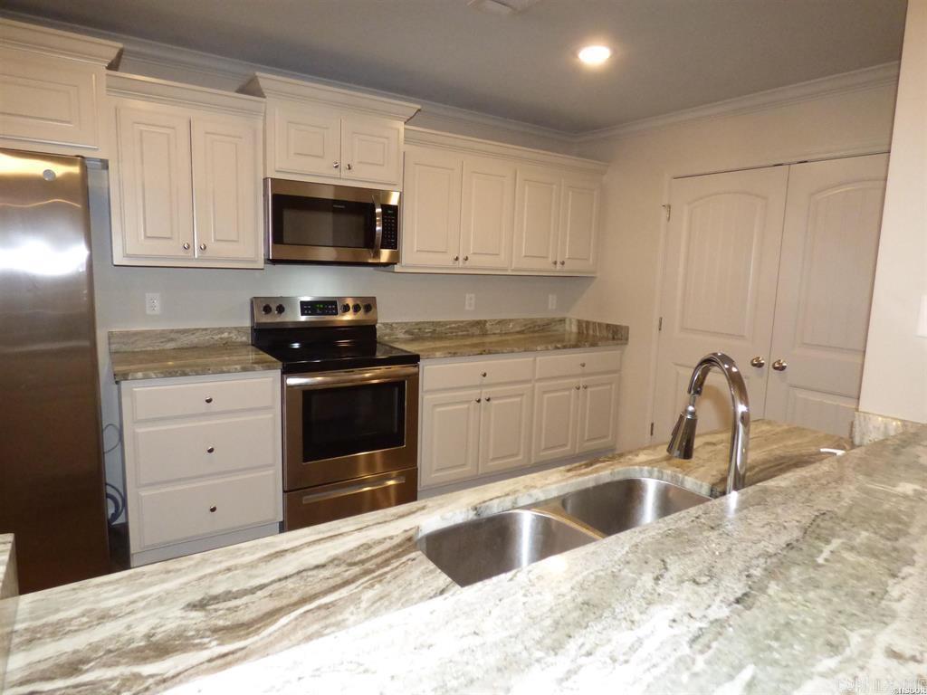 SILVER SPRINGS PH V - Residential