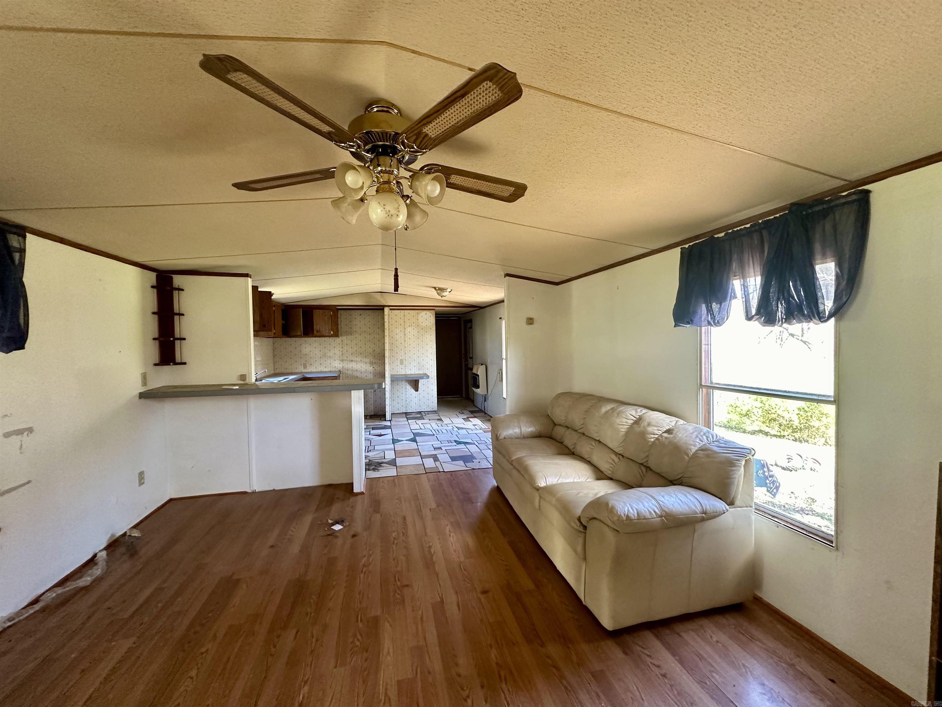 OAK RIDGE ADD TO COVE - Residential