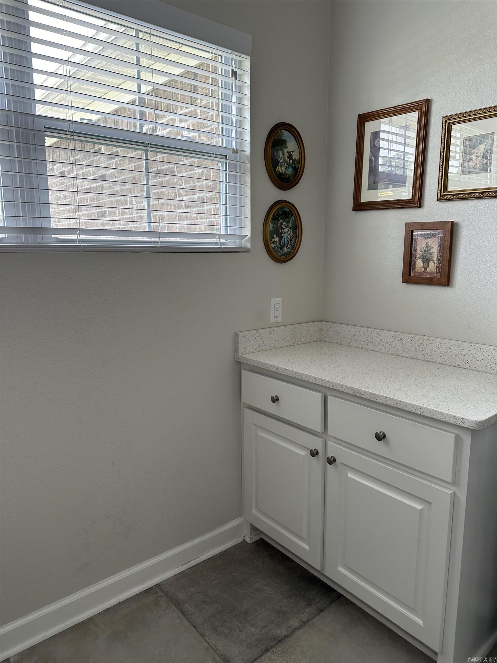 DAWSONS POINTE - Residential