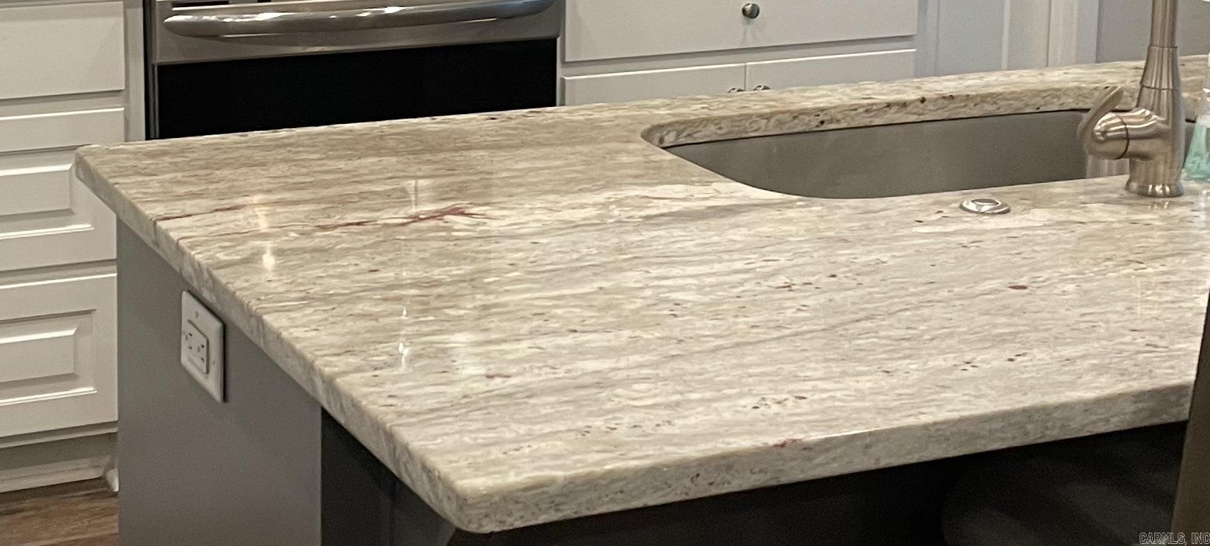 DAWSONS POINTE - Residential