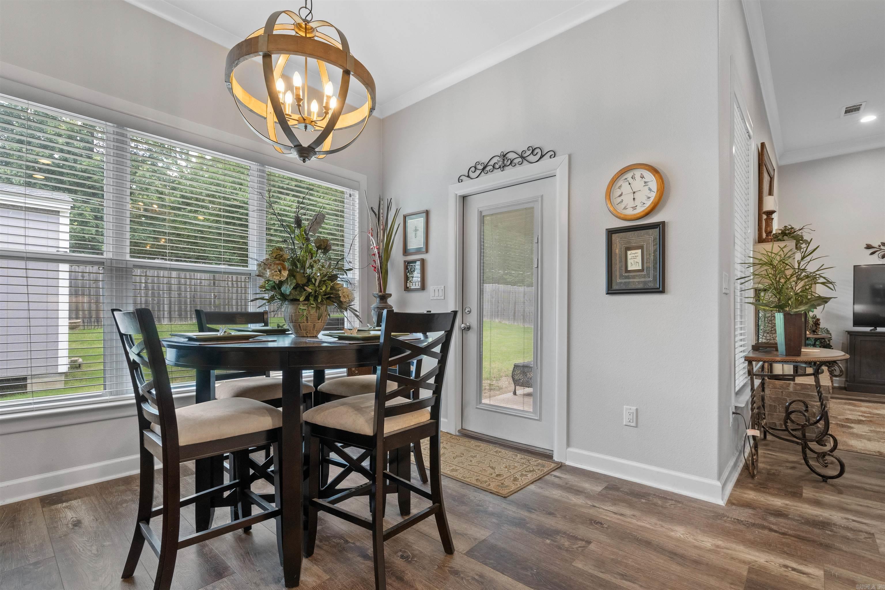 DAWSONS POINTE - Residential