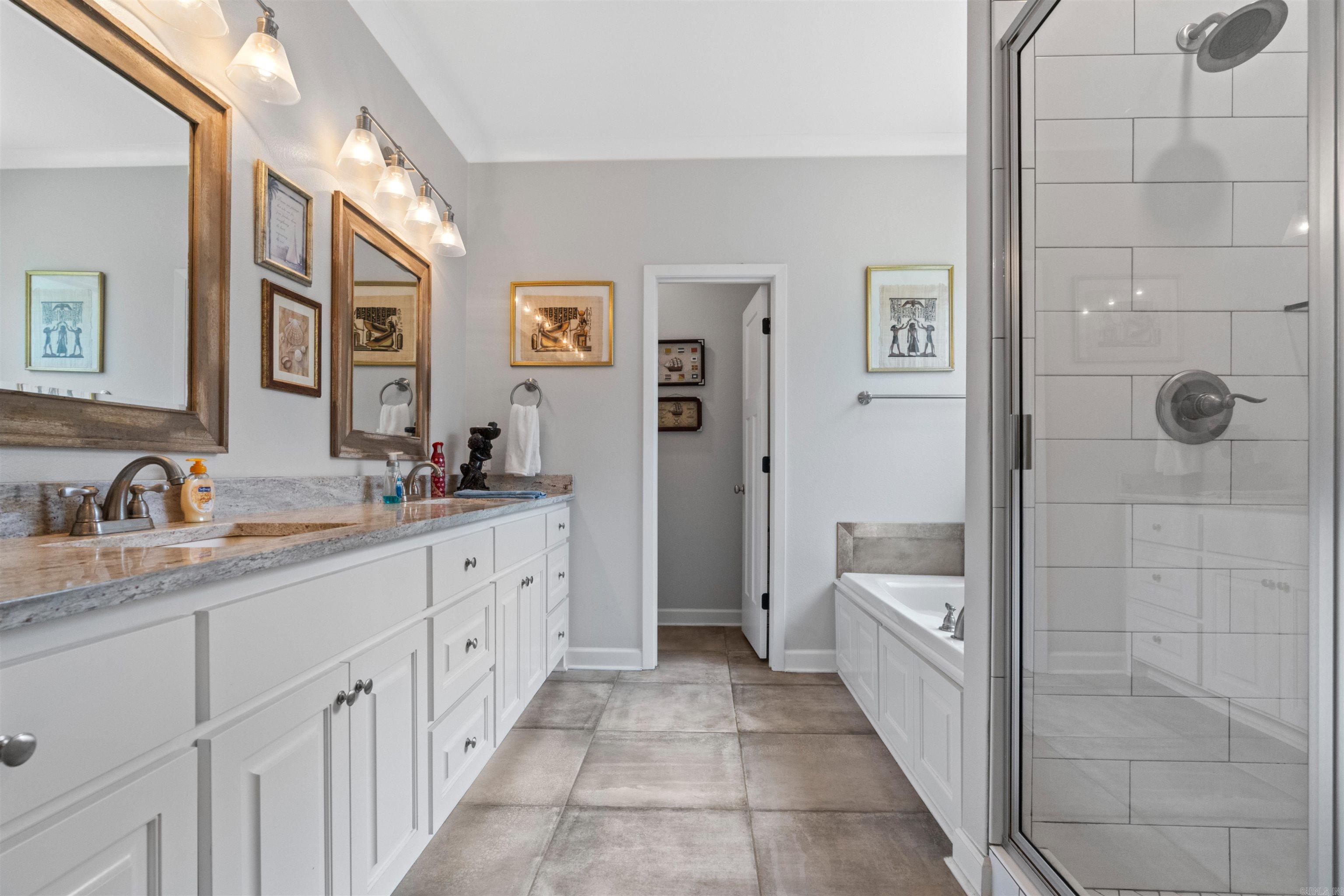 DAWSONS POINTE - Residential