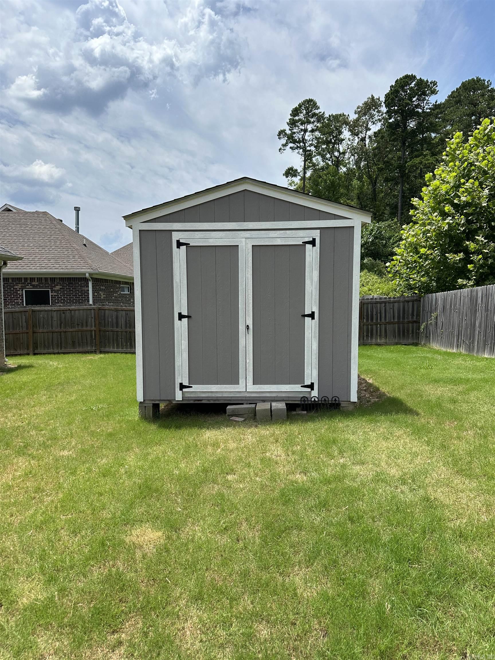 DAWSONS POINTE - Residential