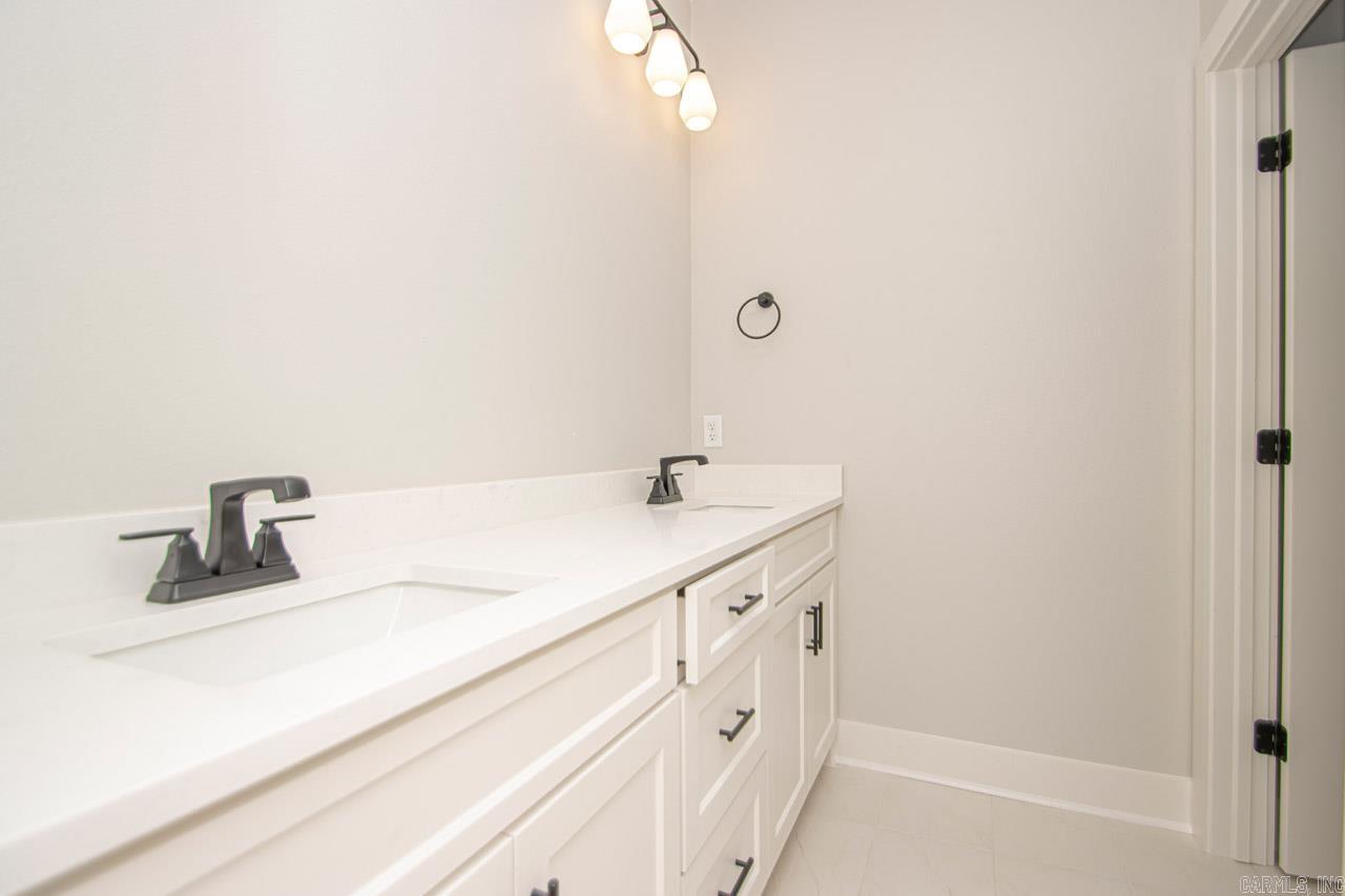 SPENCER CROSSING LLC - Residential