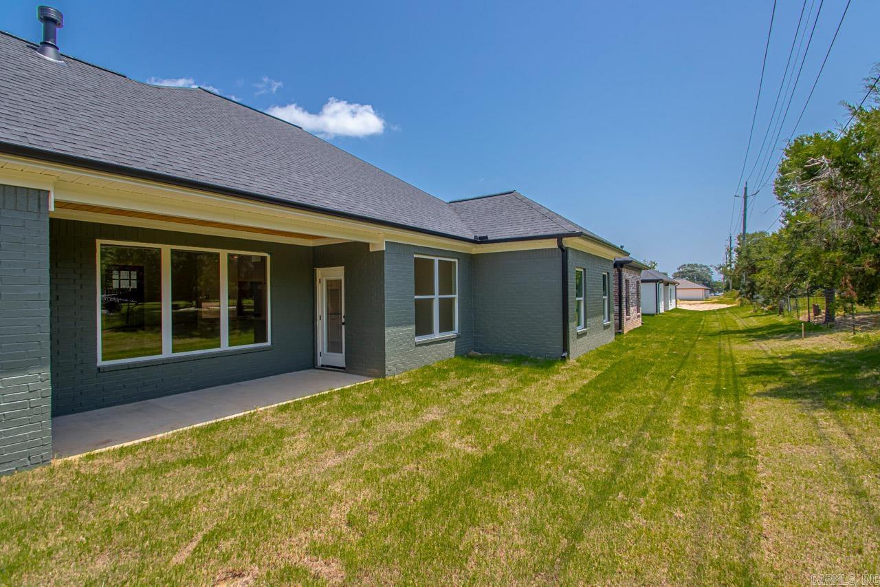 SPENCER CROSSING LLC - Residential