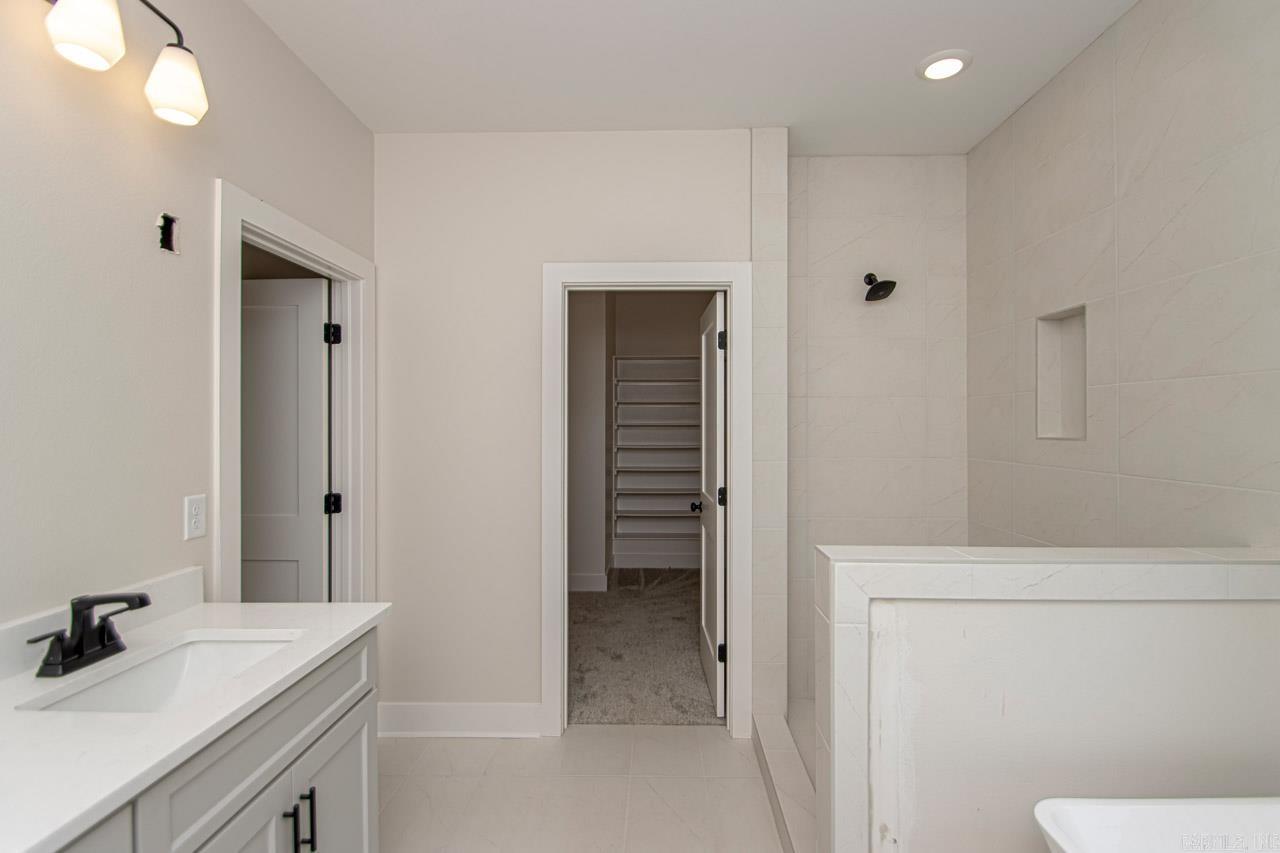 SPENCER CROSSING LLC - Residential