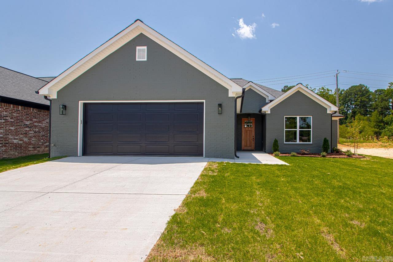 SPENCER CROSSING LLC - Residential