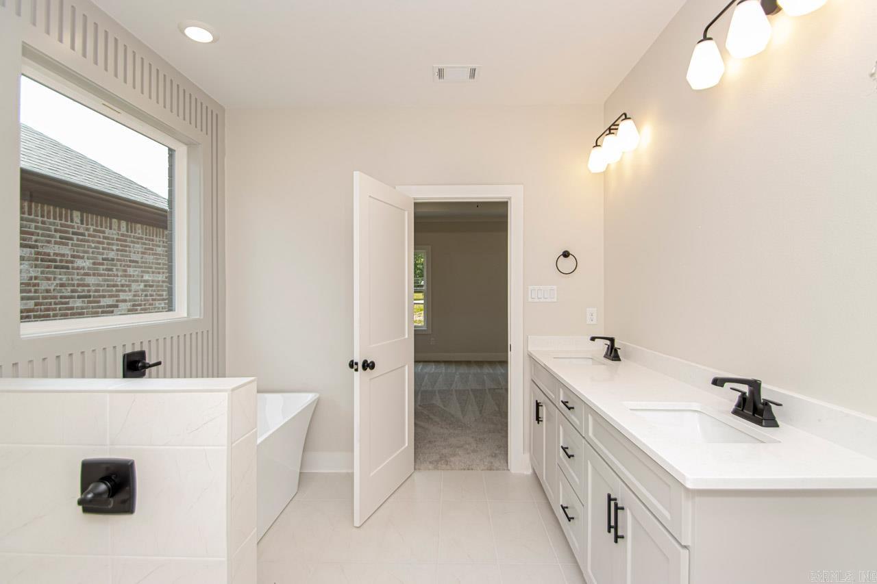 SPENCER CROSSING LLC - Residential