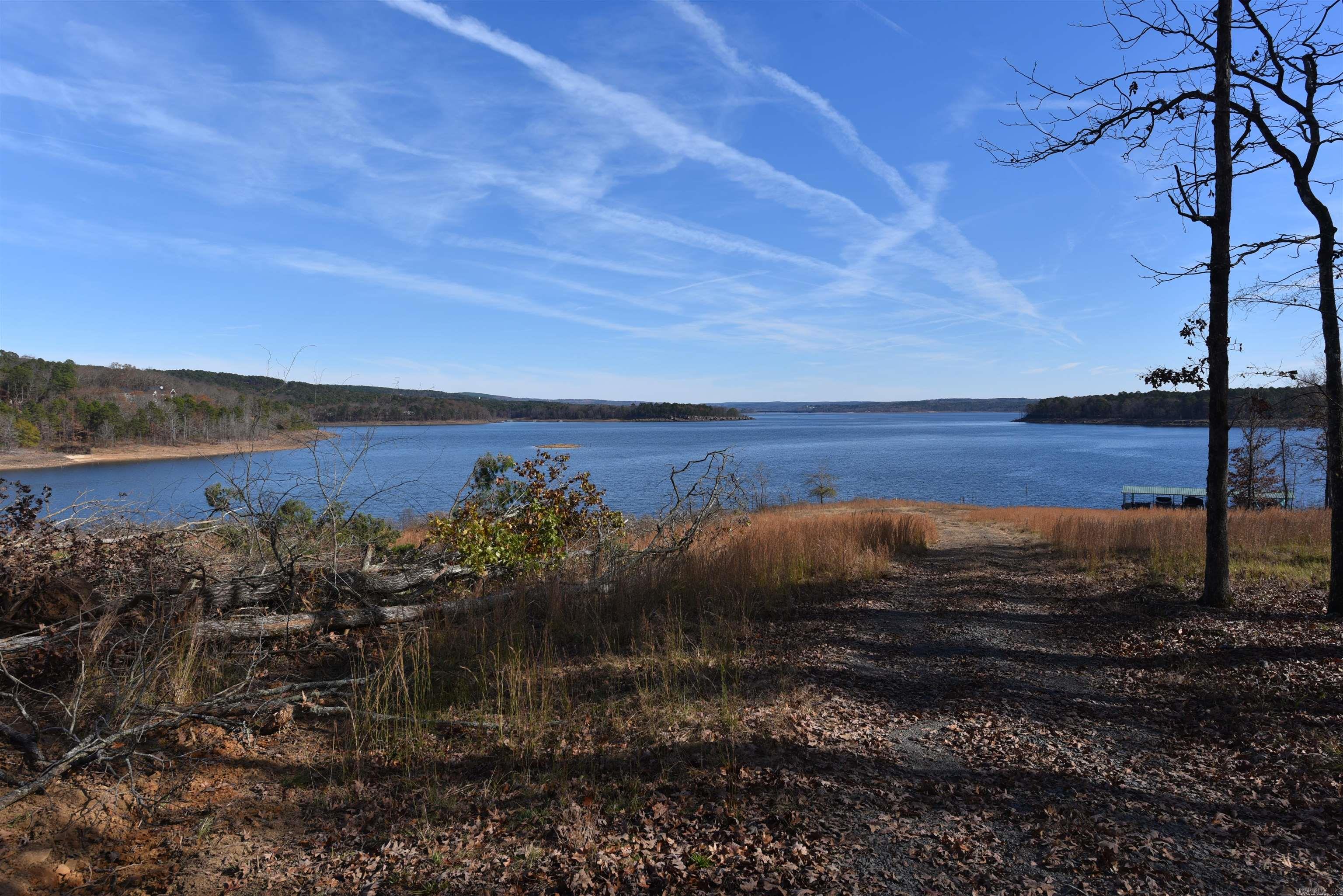 SUNNYSIDE OF THE BAY - Land