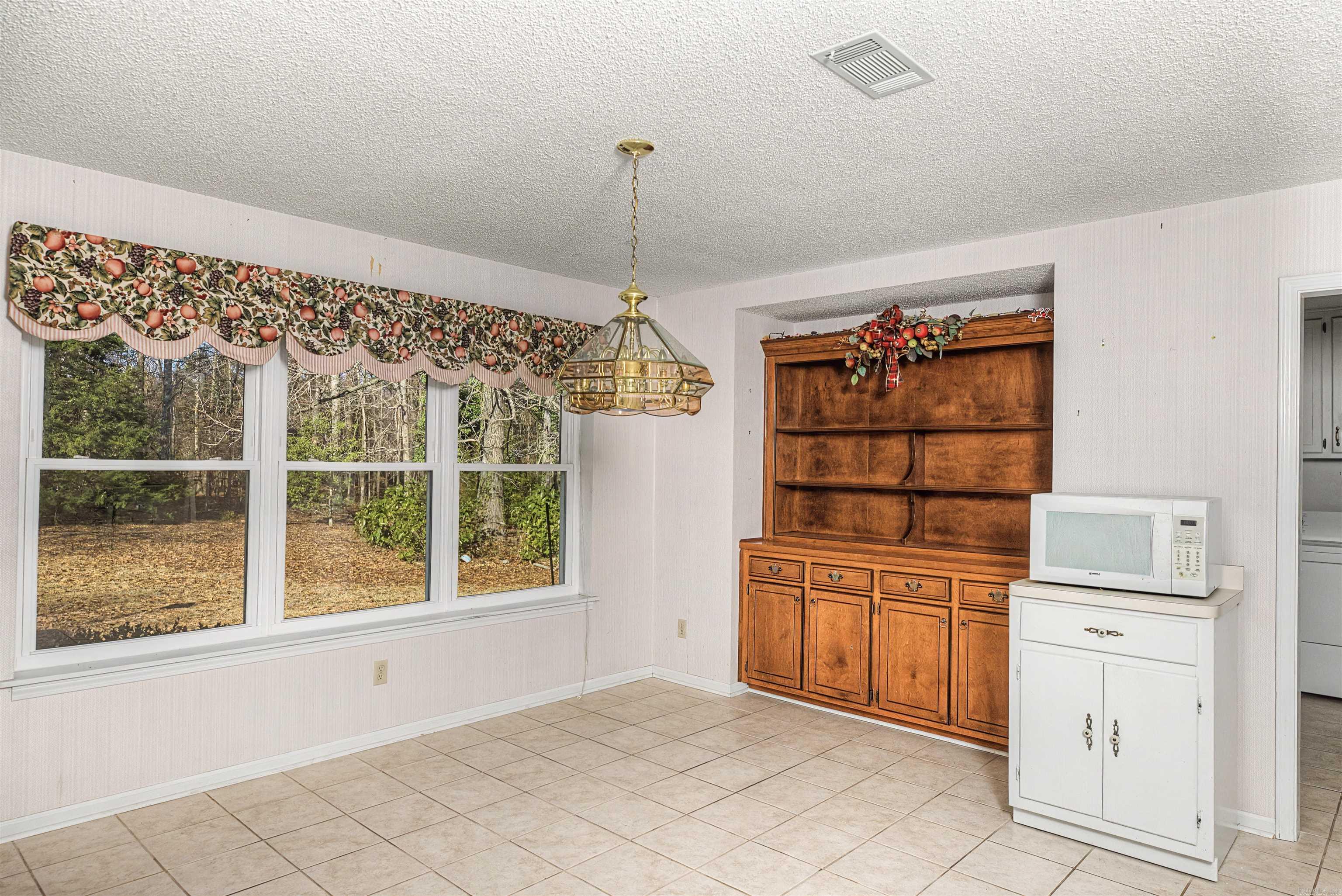 WINDSOR PLACE - Residential