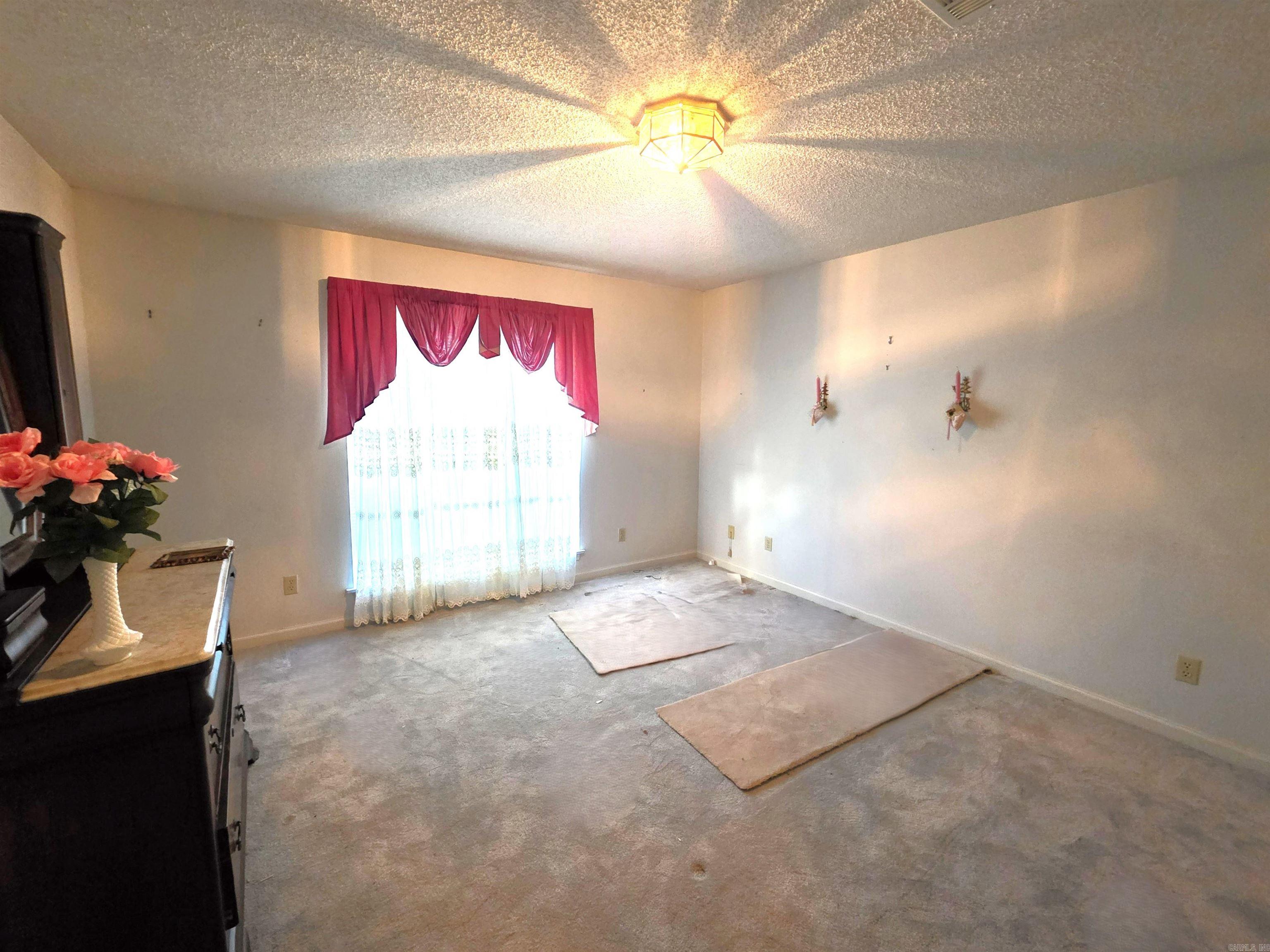 WINDSOR PLACE - Residential