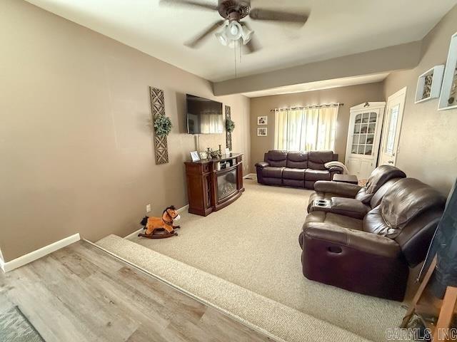 MOUNTAIN HOME ESTATES - Residential