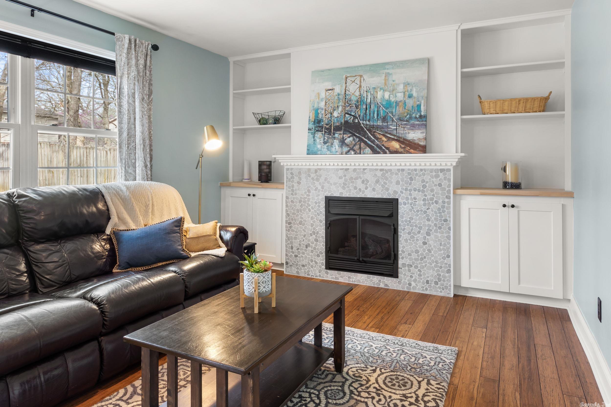 ECHO VALLEY - Residential