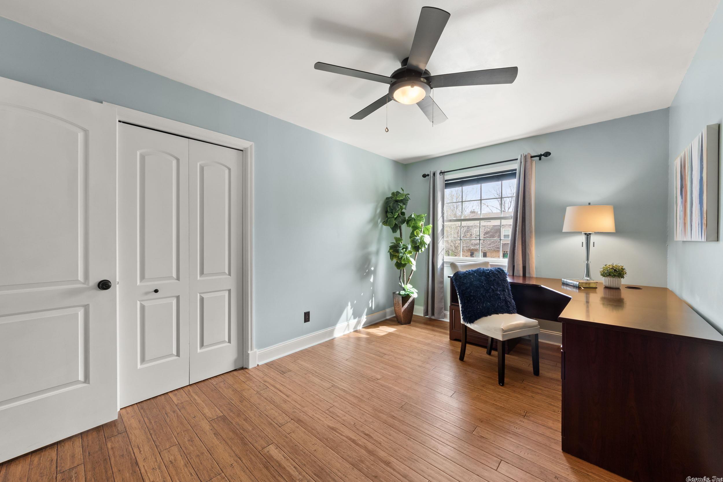 ECHO VALLEY - Residential