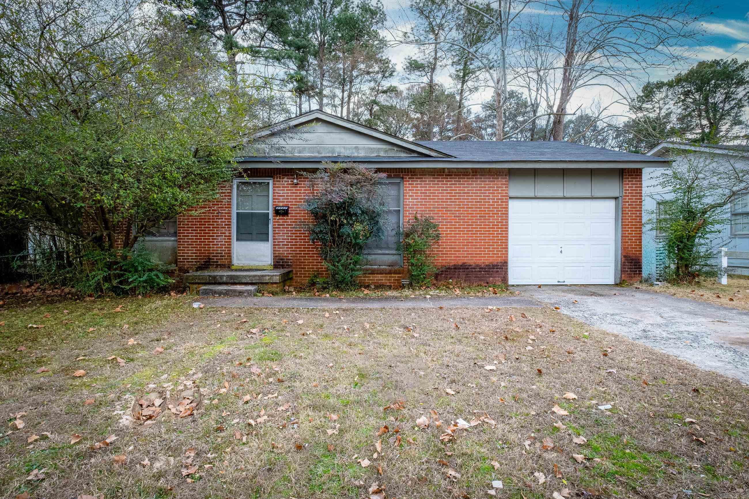 MEADOW LARK - Residential