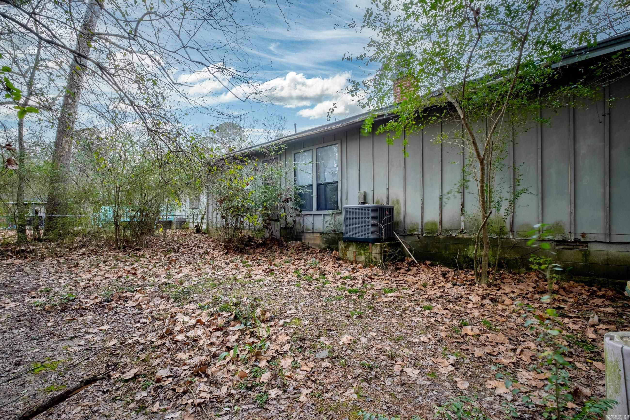 MEADOW LARK - Residential