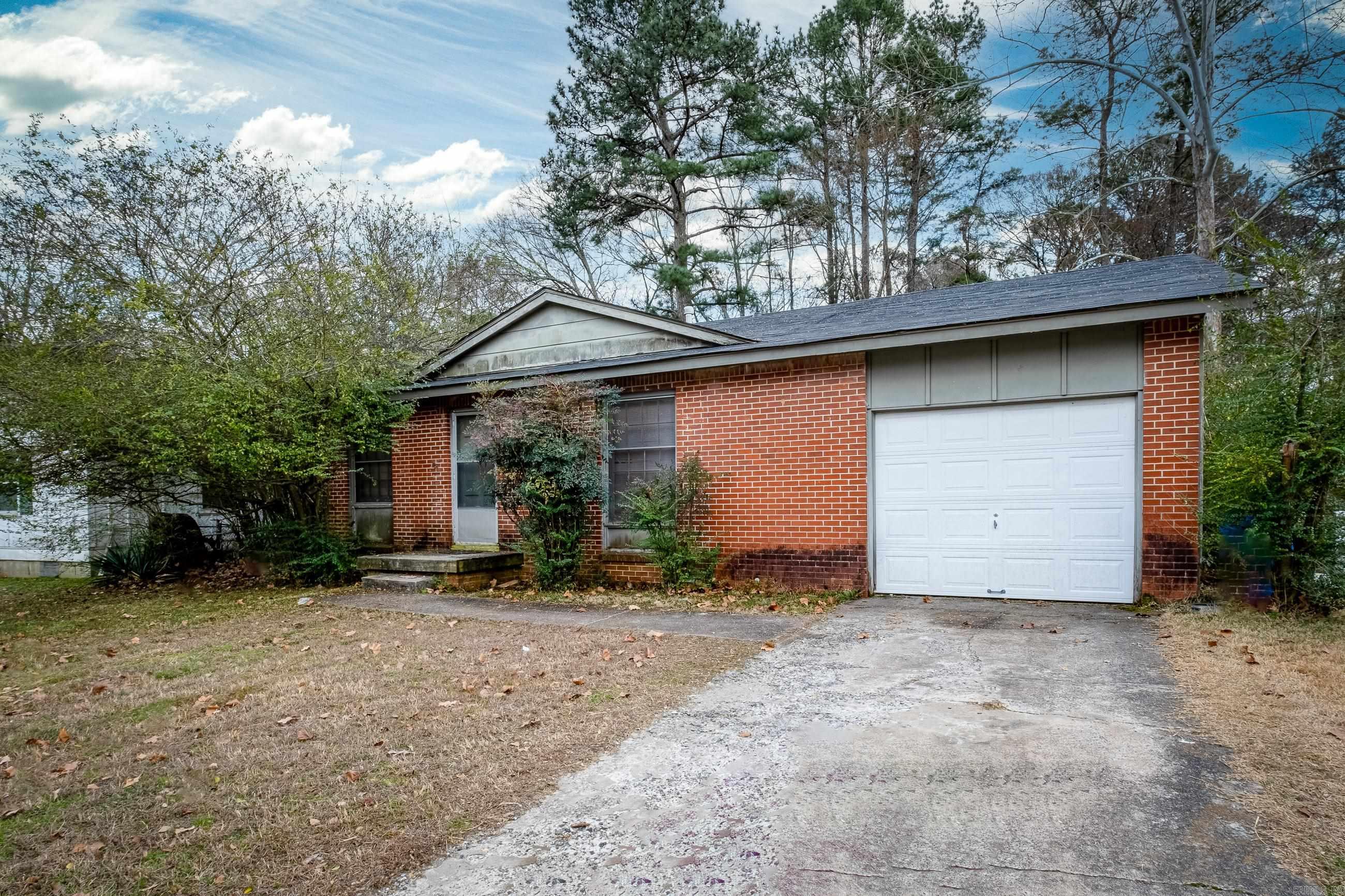 MEADOW LARK - Residential