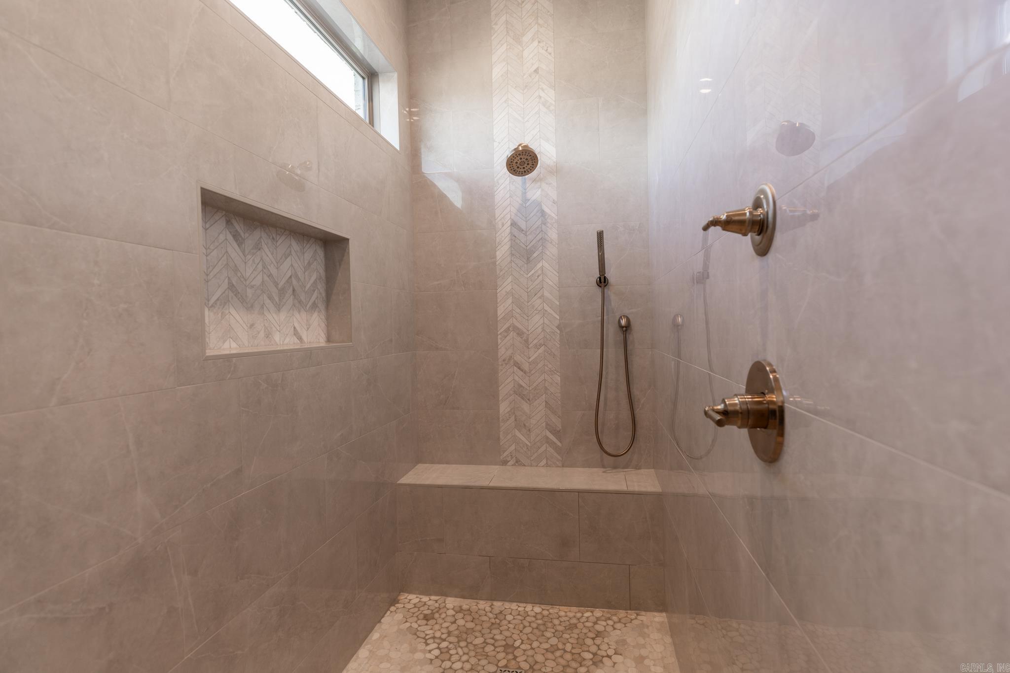 LAKEVIEW WEST - Residential