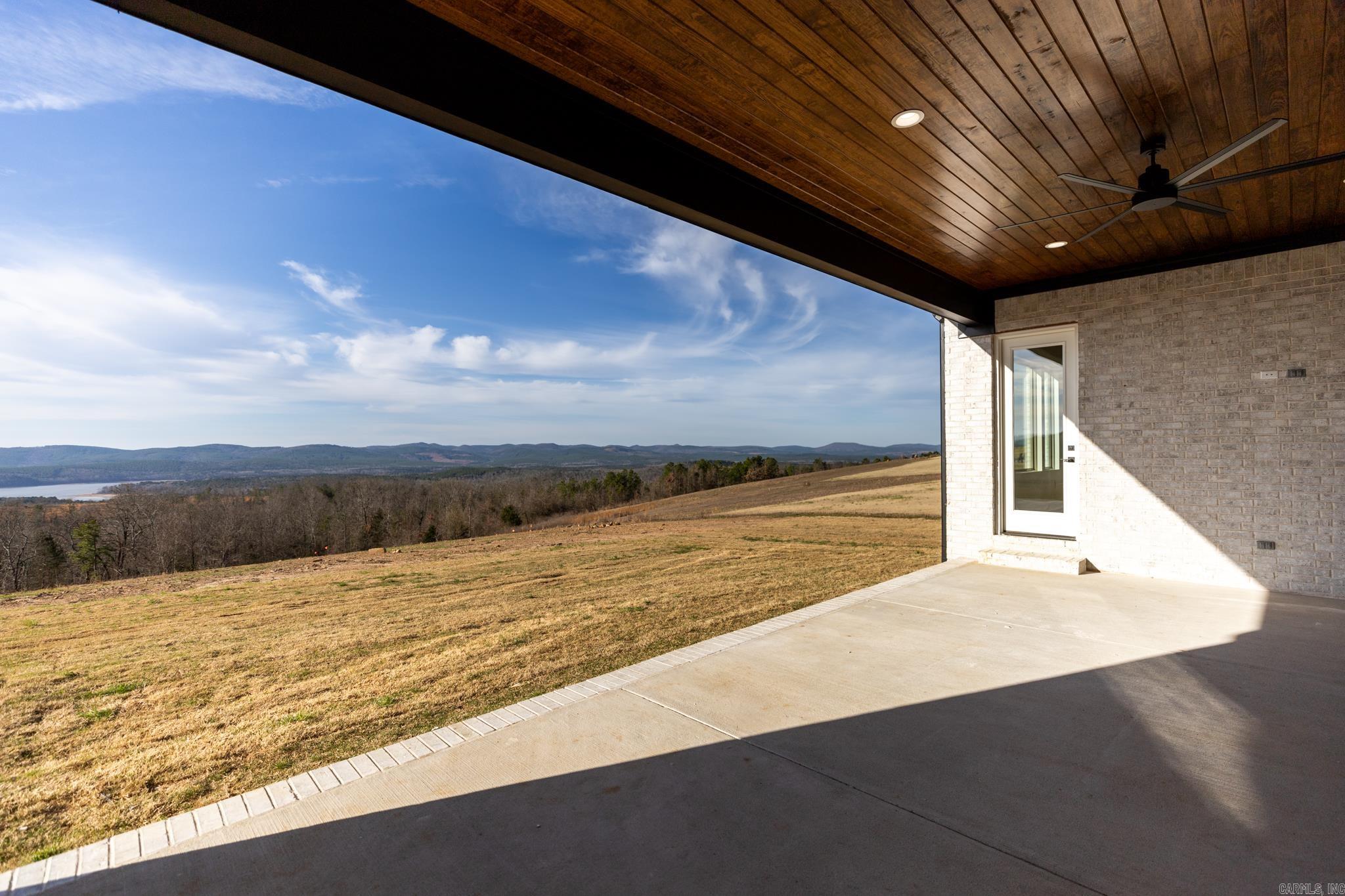 LAKEVIEW WEST - Residential