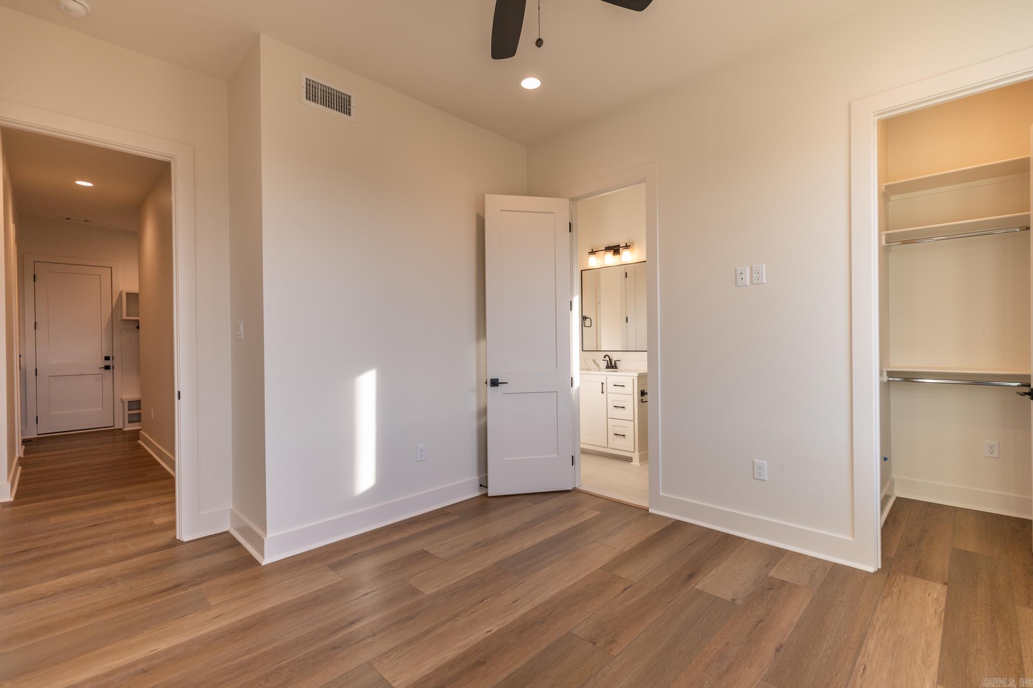 LAKEVIEW WEST - Residential