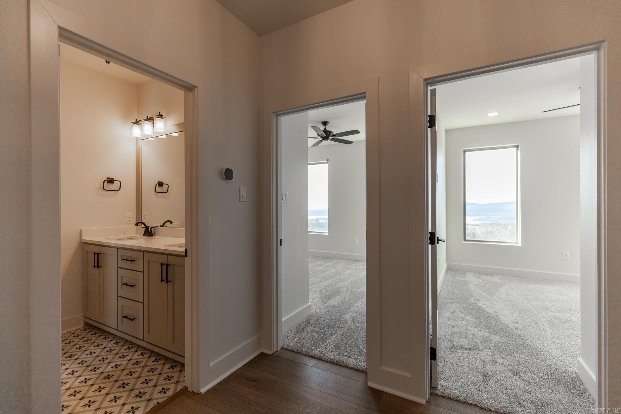 LAKEVIEW WEST - Residential