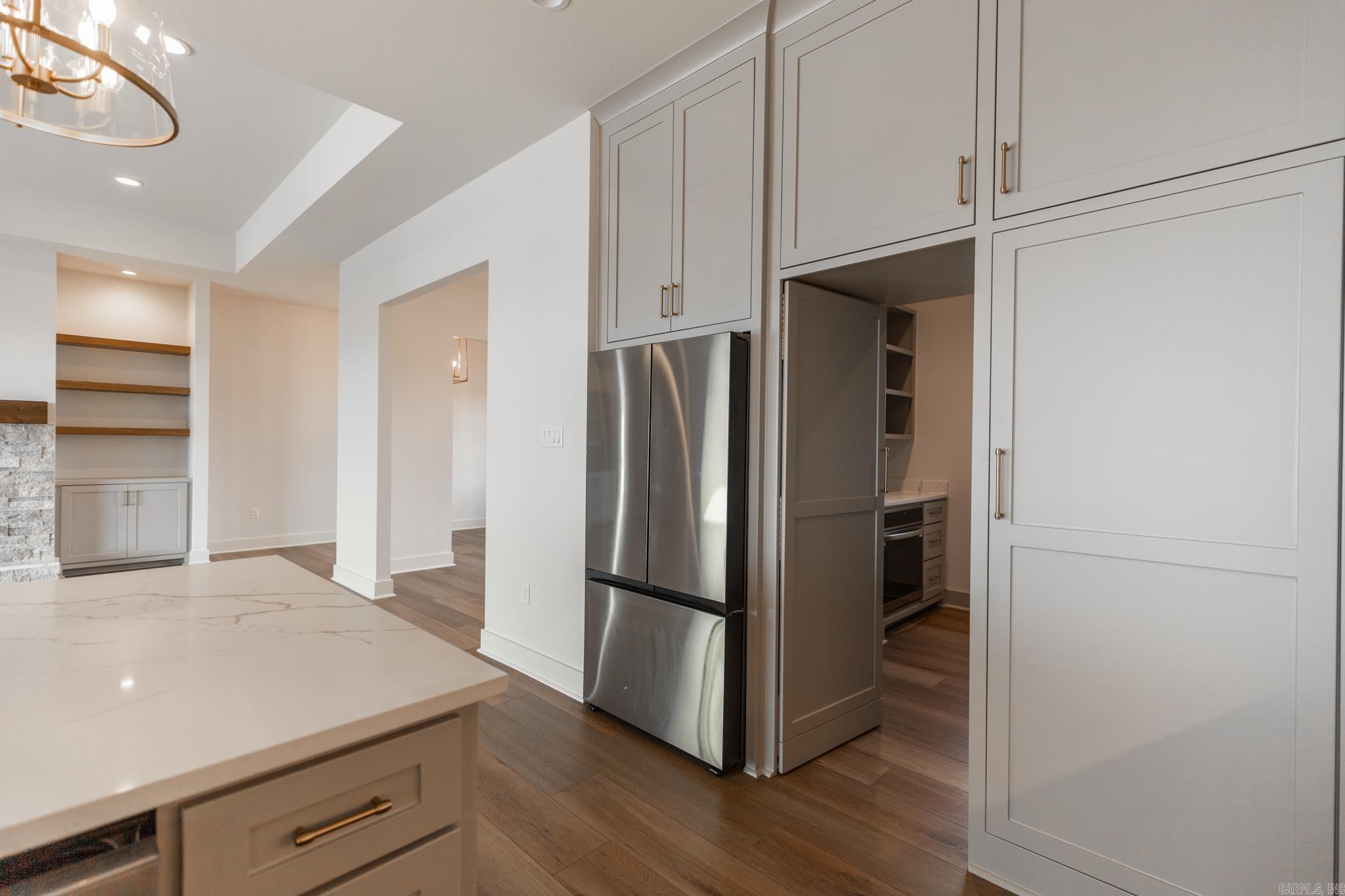 LAKEVIEW WEST - Residential